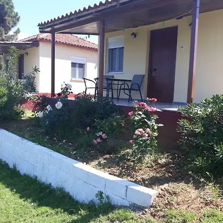 Апартаменты Beach Bungalows *