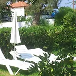 Beach Bungalows Apartment