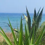 Beach Bungalows Kypseli