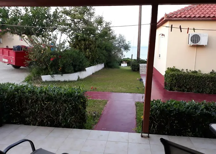 Beach Bungalows * Кипсели